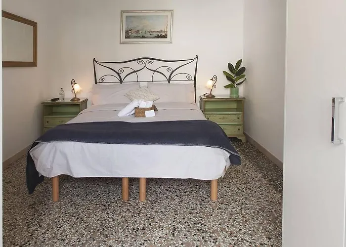 Sb Venice Home